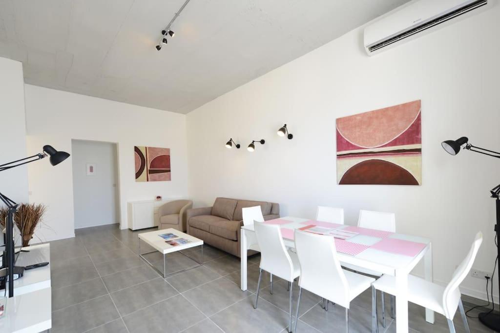 Vallettastay - Harbor View Gem- Sea View 1 Bed Apt מראה חיצוני תמונה